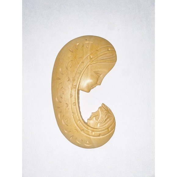 Hand Carved Wooden, Christian, Wall Plaque- Blessed Mary & Jesus - Picture 1 of 4
